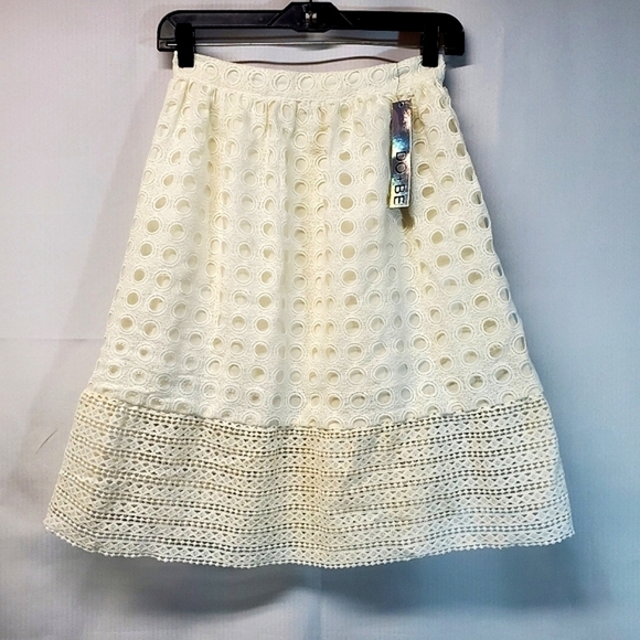 NWT Ivory White Eyelet Midi Light Academia Skirt by Do+Be - Picture 1 of 8